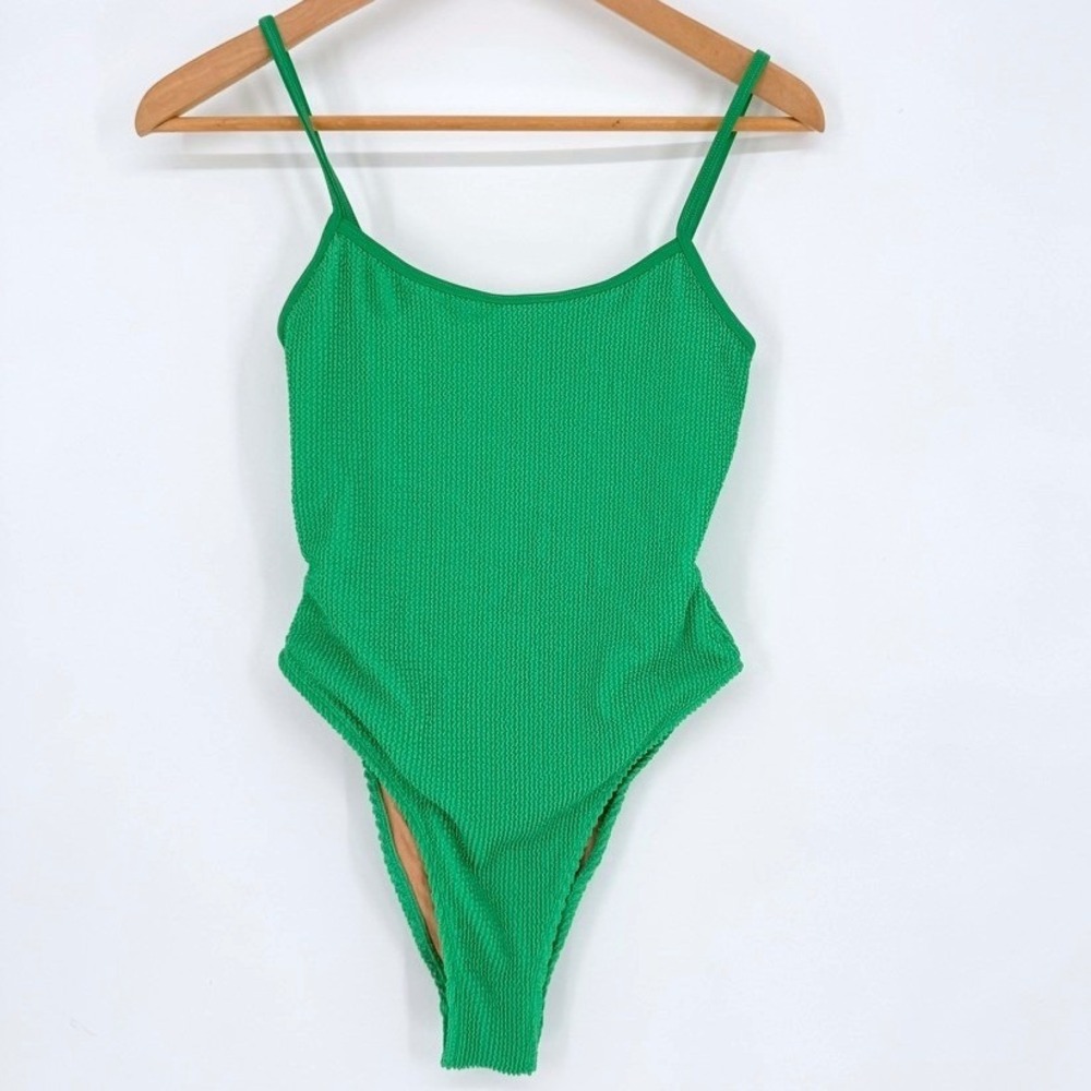 Koana Swim Green Lola Crinkle Seersucker High Cut One Piece Swimsuit‎ Size M